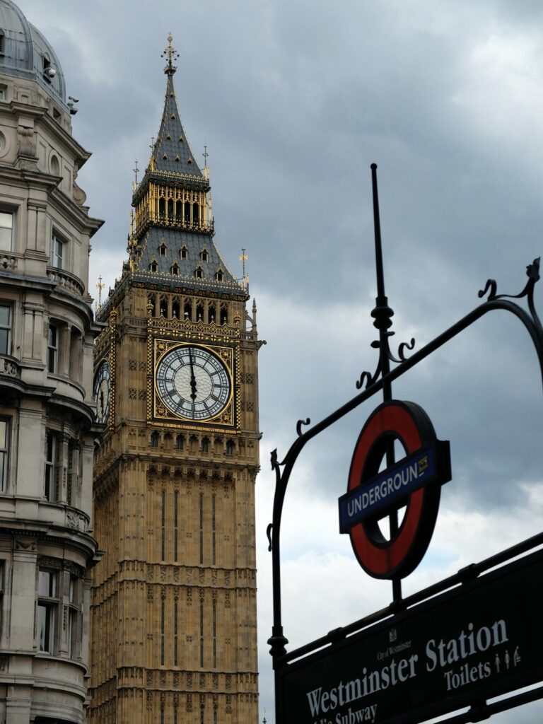 Big Ben via Westminster Station