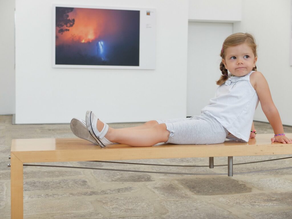 Centre portugais de la photographie / Centro Português de Fotografia : notre enfant concentrée