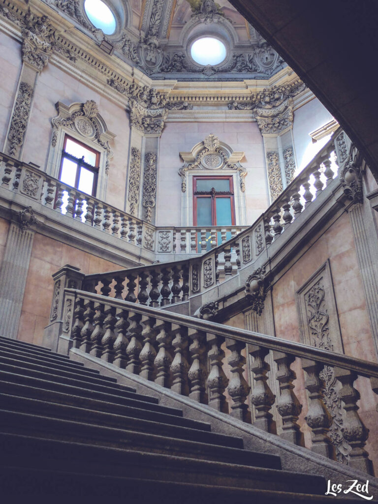 Porto - Escaliers du Palais de la Bourse