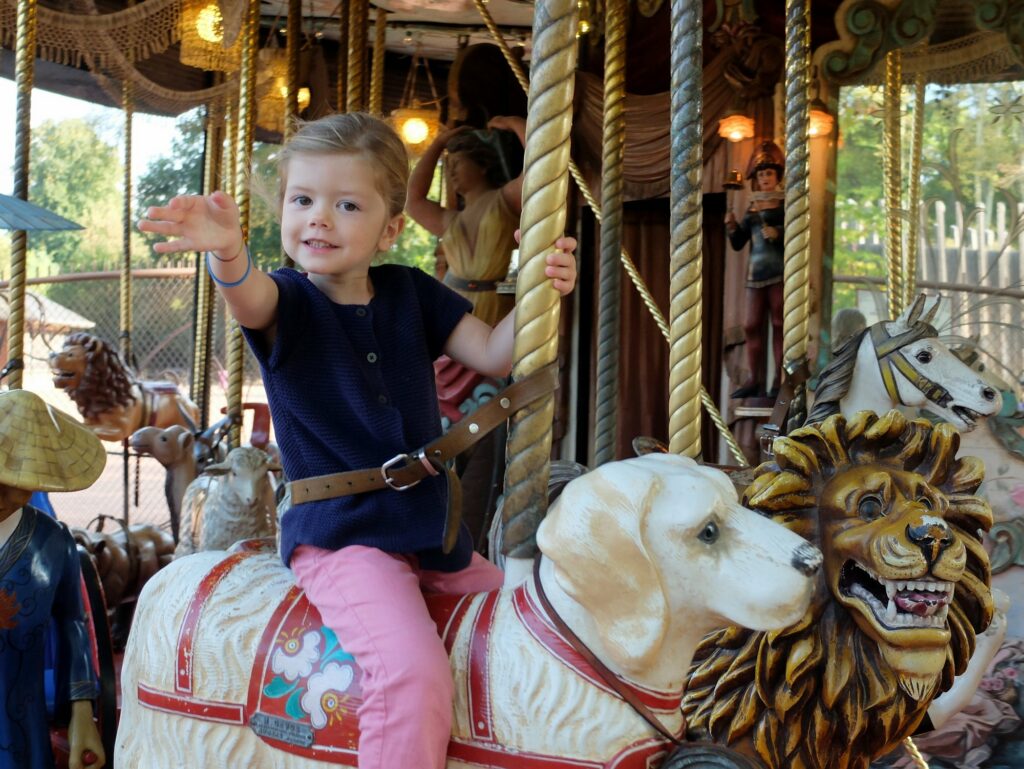 Un tour de vieux carrousel