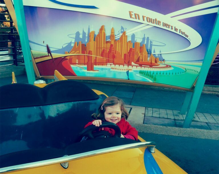 Vivre Sans Voiture, ou comment devenir S.V.F. (Sans Voiture Fixe) Chloé - Disneyland Paris - Décembre 2013