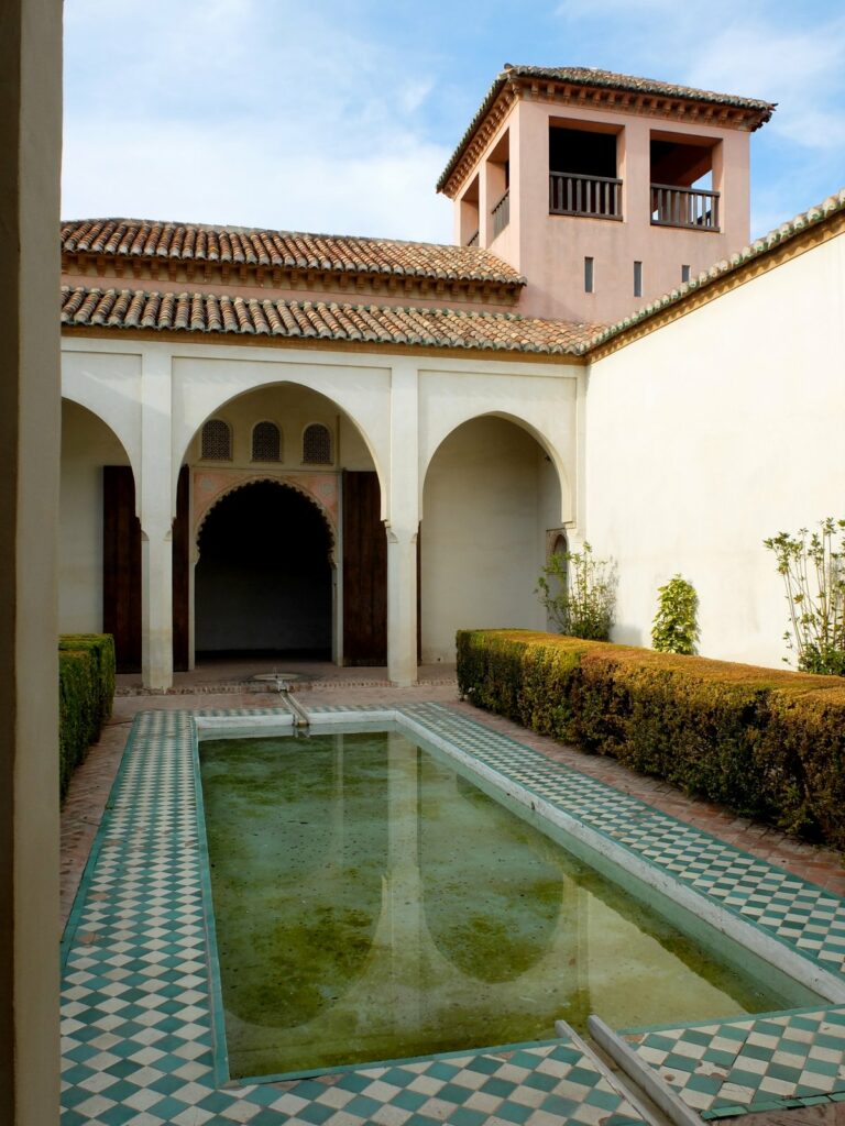 Patio de l'Alcazaba