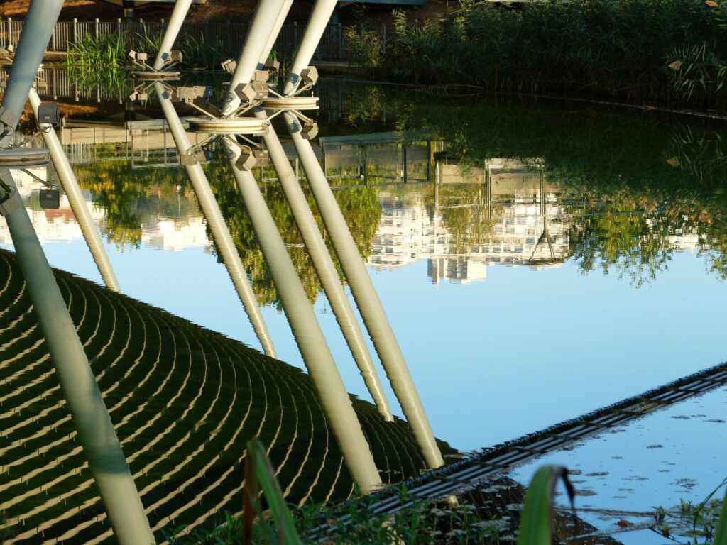 Pylones de la salle 3000 à Cité Internationale