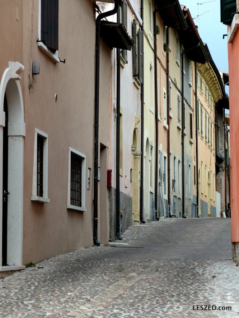 Ruelle de Pescantina