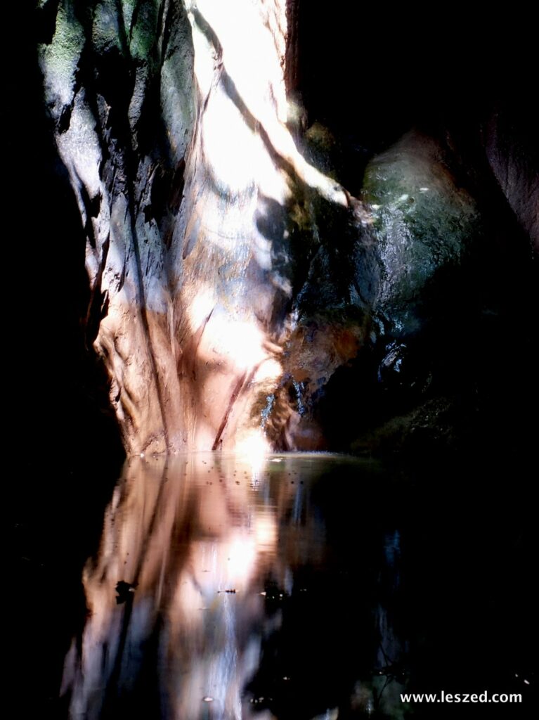 Grotte, eau, et lumière (Valsorda / Valpolicella)