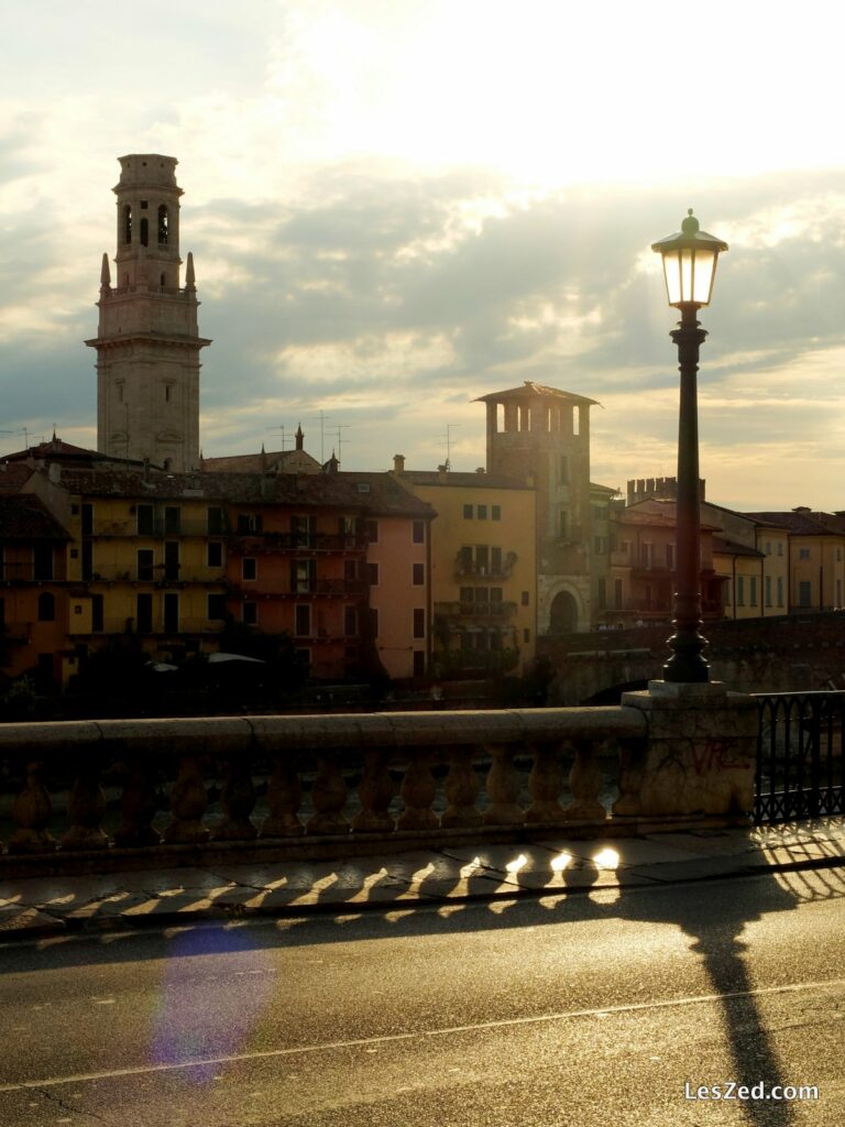 Le soleil se couche sur Vérone