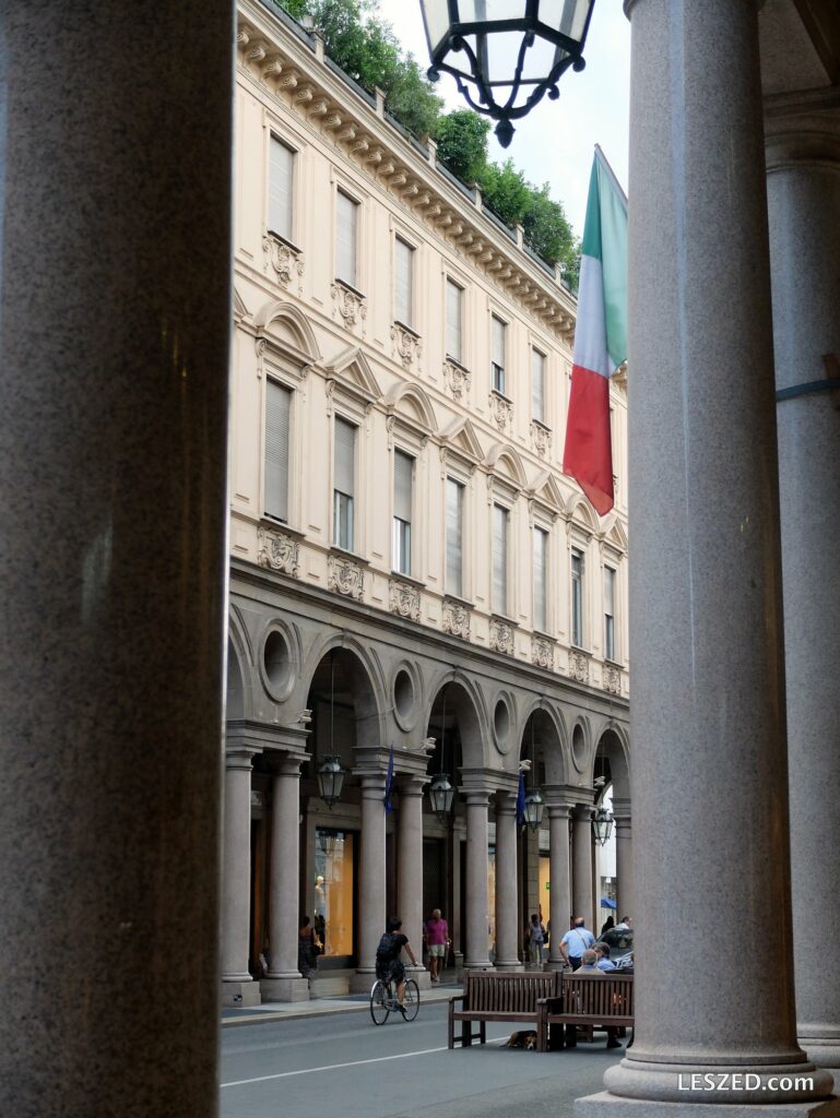 Rue de Turin et ses arcades