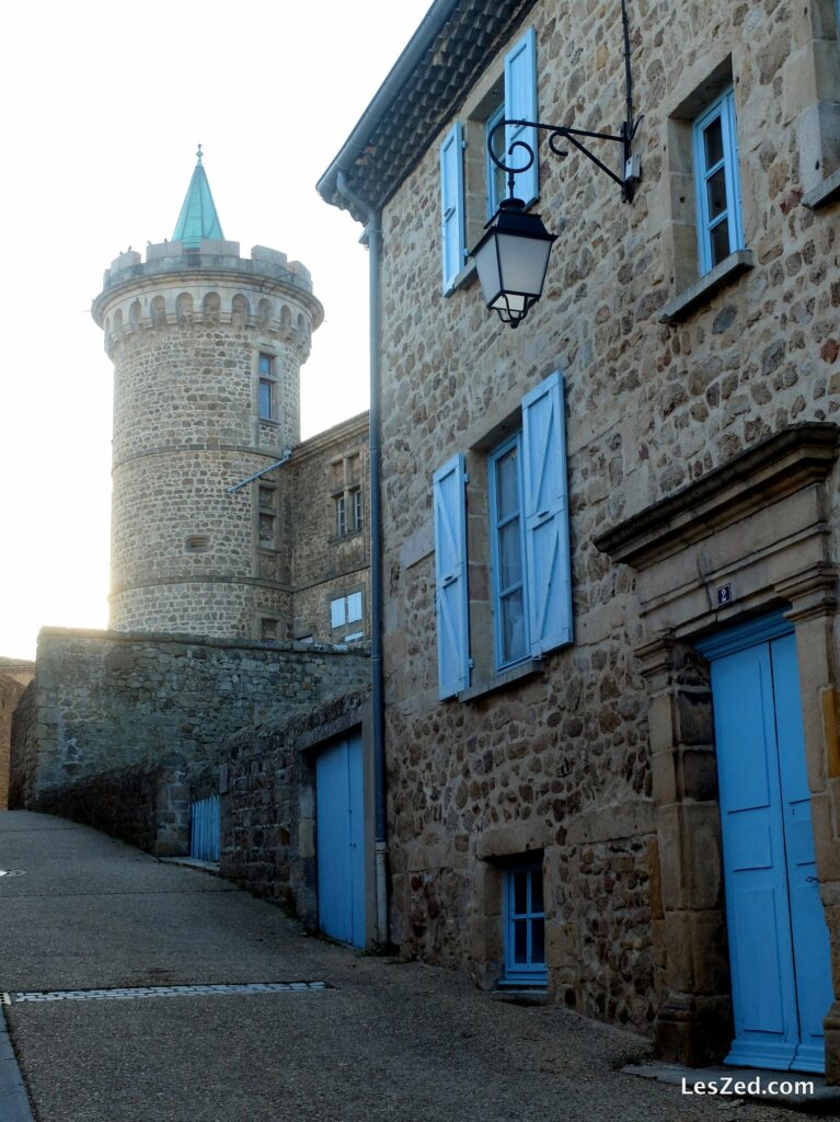 Pélussin et son château