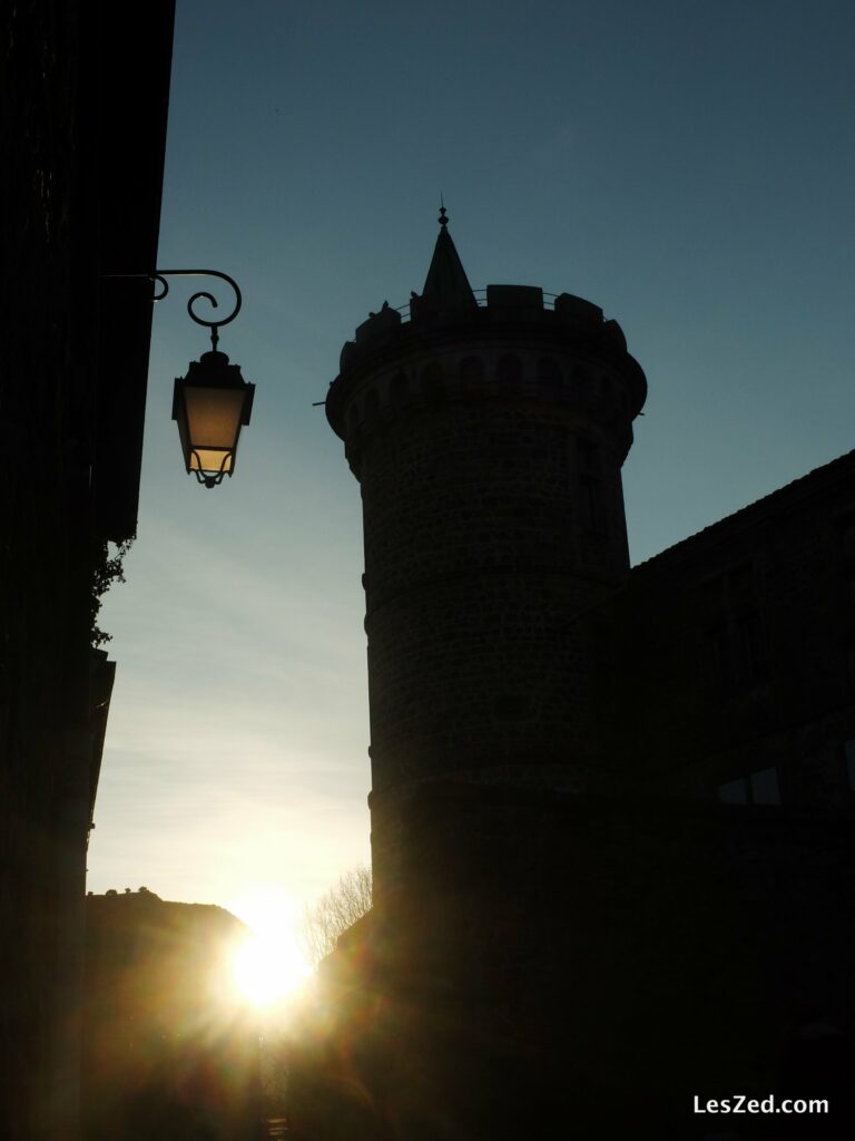 L'ombre du château de Pélussin