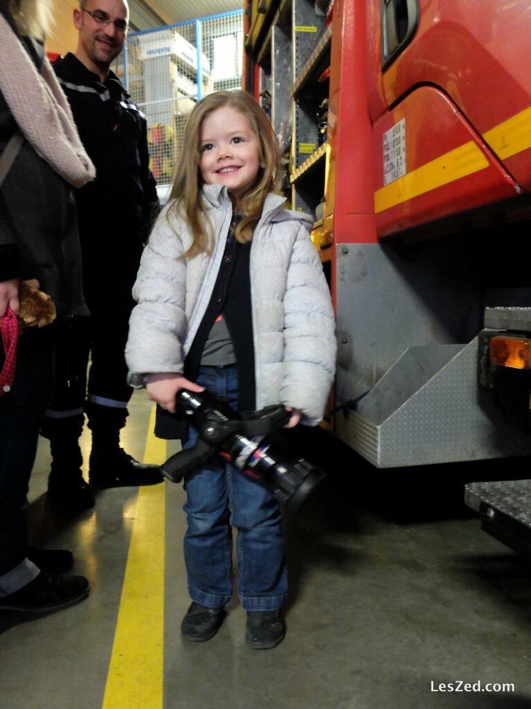 Essai des lances à incendie - Caserne des pompiers de Vienne