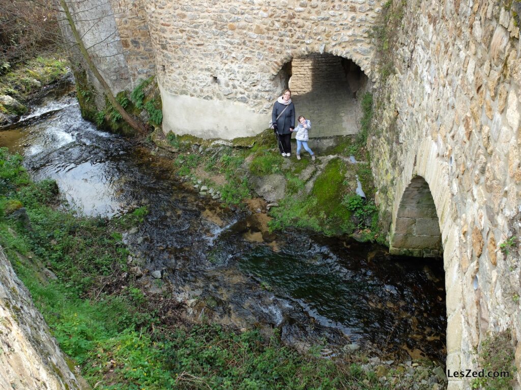 Visite en famille du Village de Malleval (Parc du Pilat)