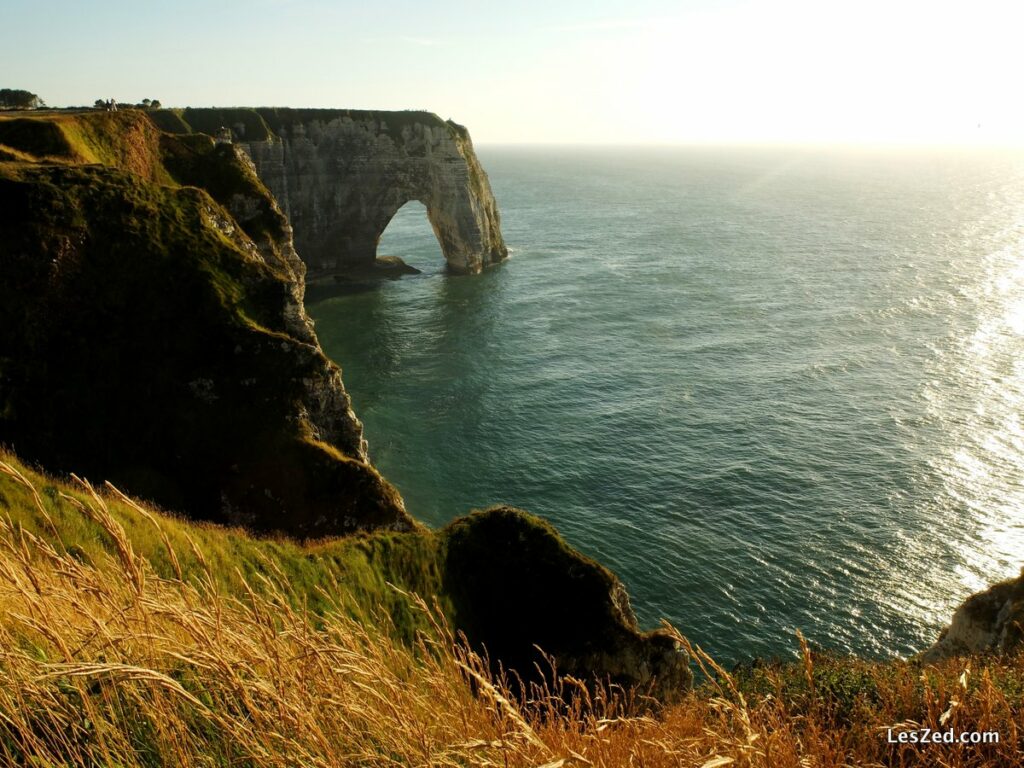 Etretat : l'arche de Manneporte au coucher de soleil