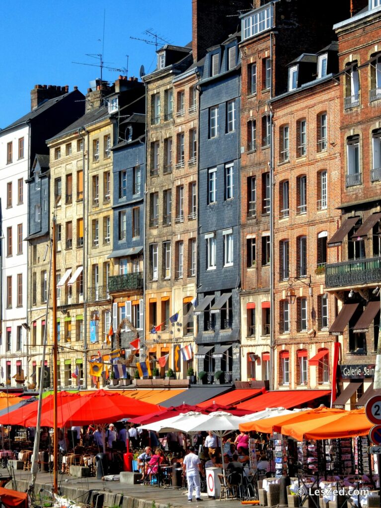 Honfleur le long du Vieux Bassin