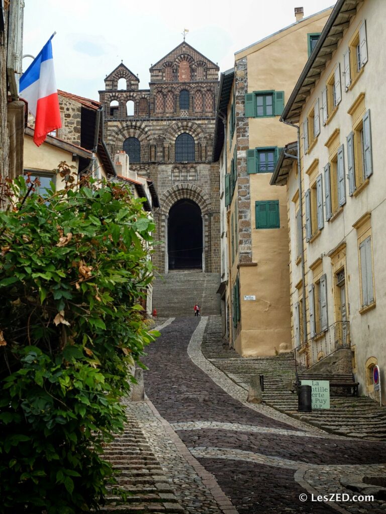 Le Puy-en-Velay et sa cathédrale