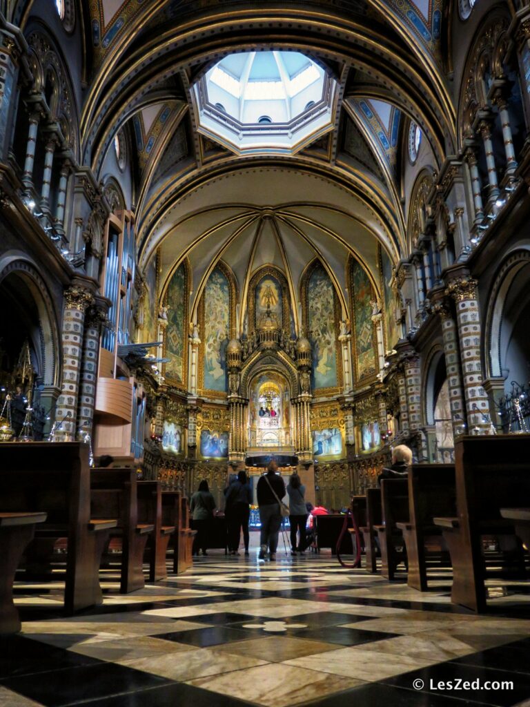 A l'intérieur de monastère de Montserrat