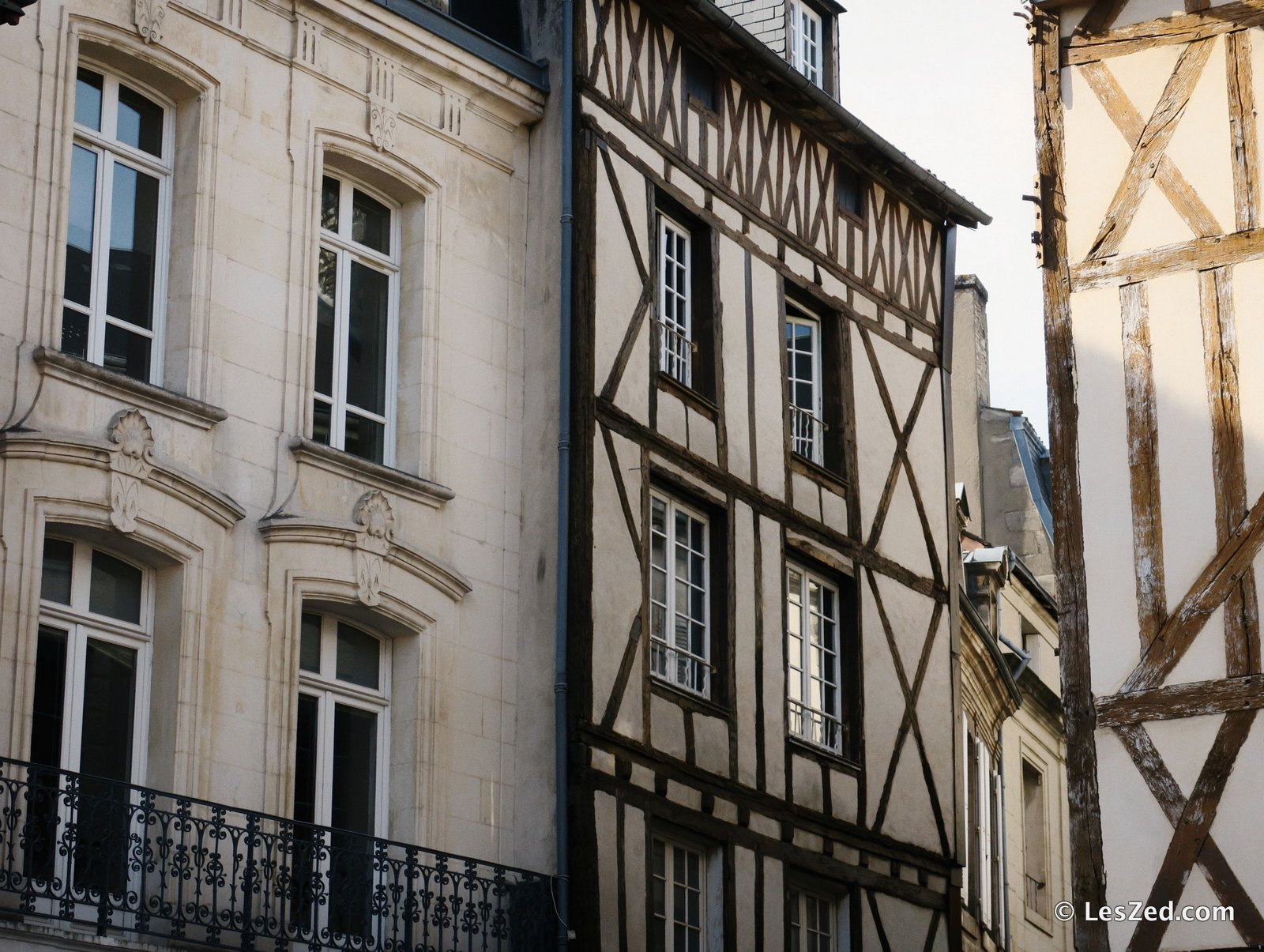 Maisons à colombages dans le centre de Poitiers