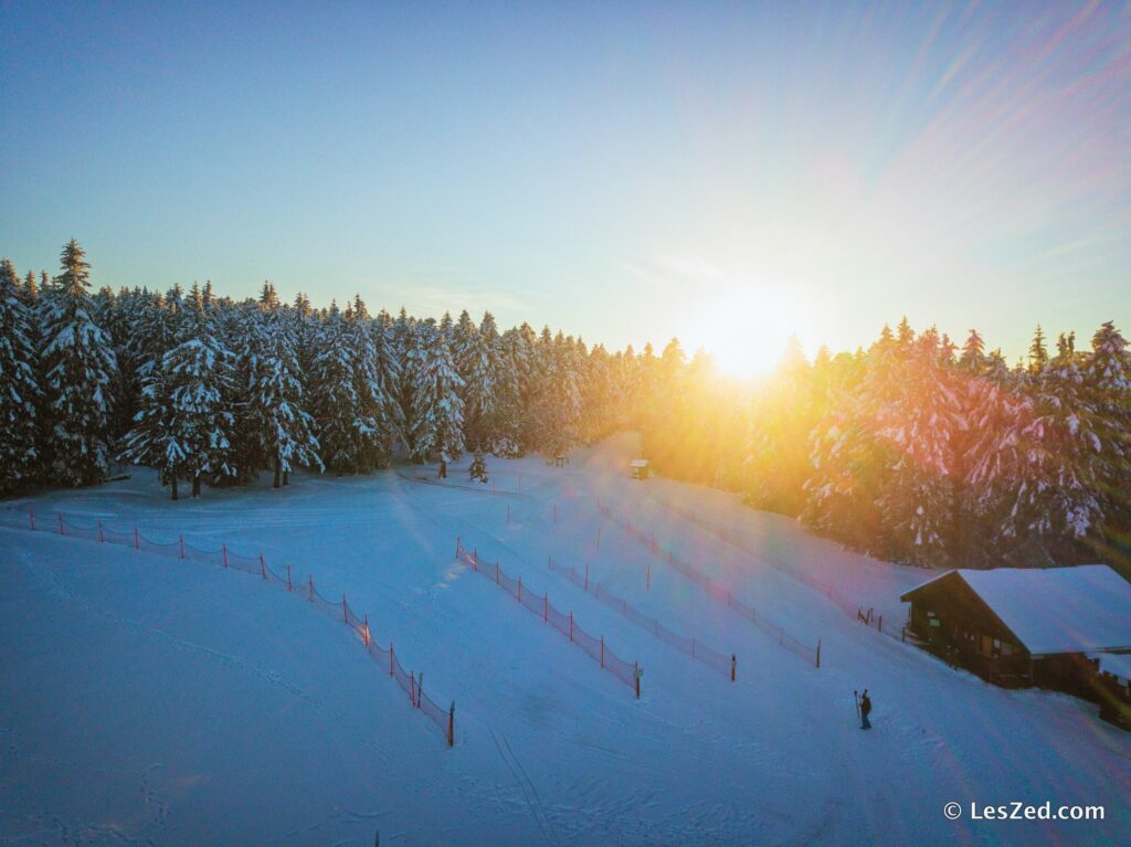 Coucher de soleil sur le Domaine Nordique du Col de la Loge