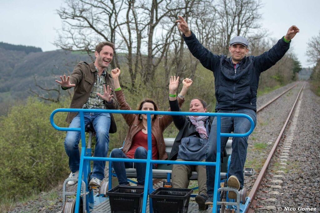 Vélorail dans le Larzac : ça va vite !