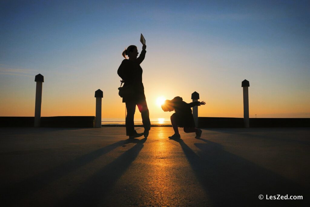 Promenade sur la digue de Wimereux au coucher de soleil