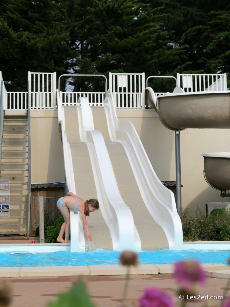 Un peu frais pour faire du toboggan ?