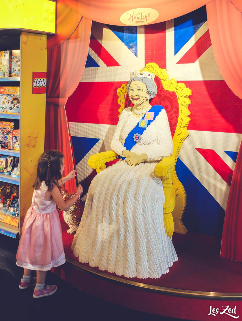 Londres Hamleys Lego reine angletterre enfant