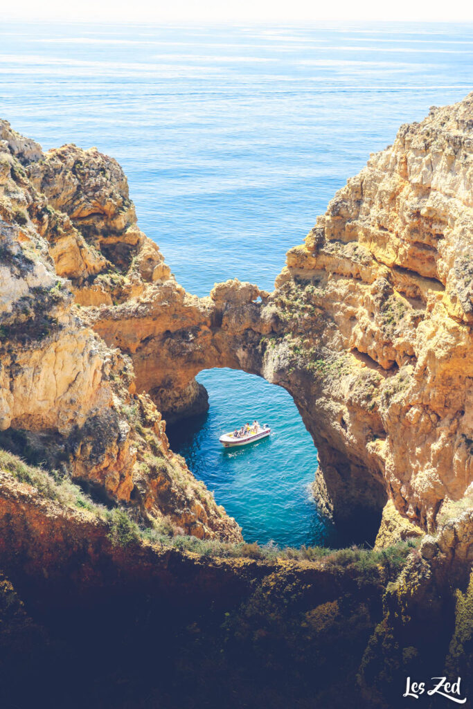 Arches et falaises ... la Ponta Da Piedade est une vraie dentelle