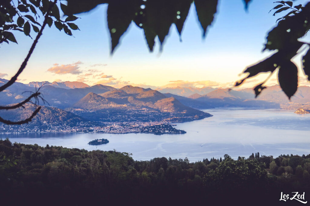 Vue splendide sur le Lac Majeur (Italie)