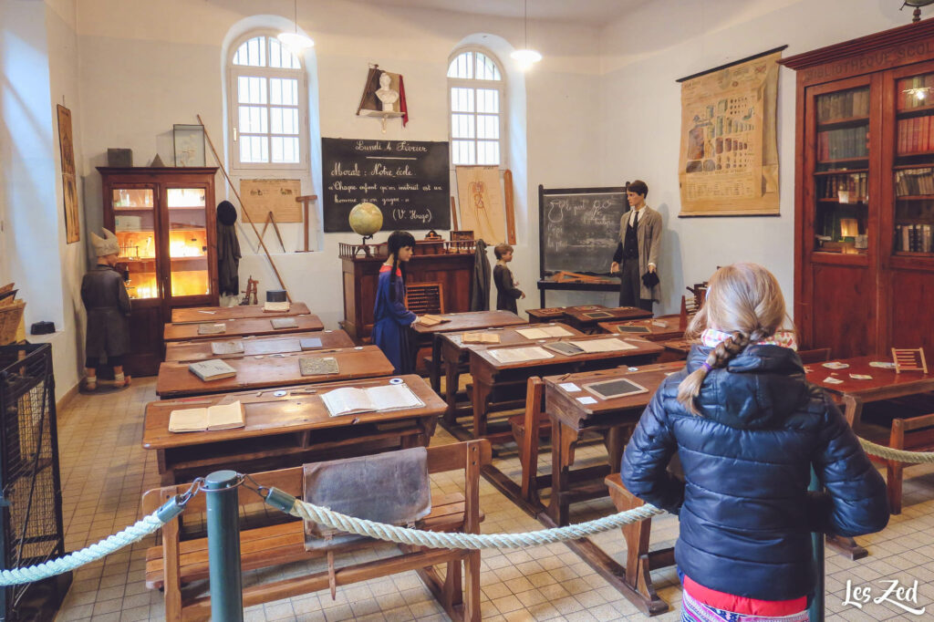 Salle de classe du Musée de l'Ecole (Carcassonne)