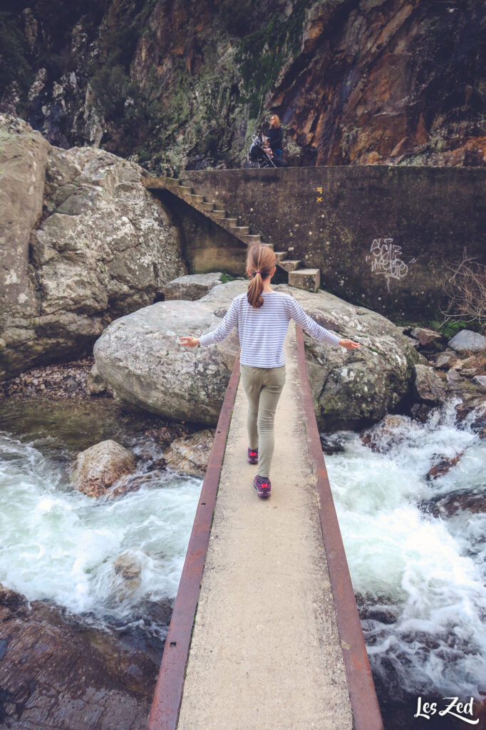 Moment d'aventure dans les Gorges d'Héric