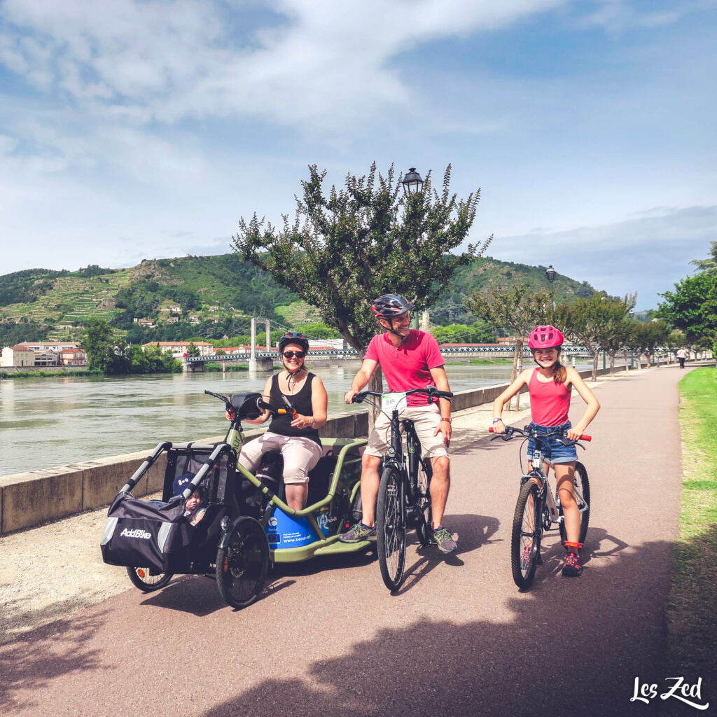 Handbike Benur sur la ViaRhona en famille