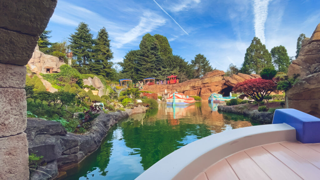 Parc Disneyland attraction Le Pays des Contes de Fees