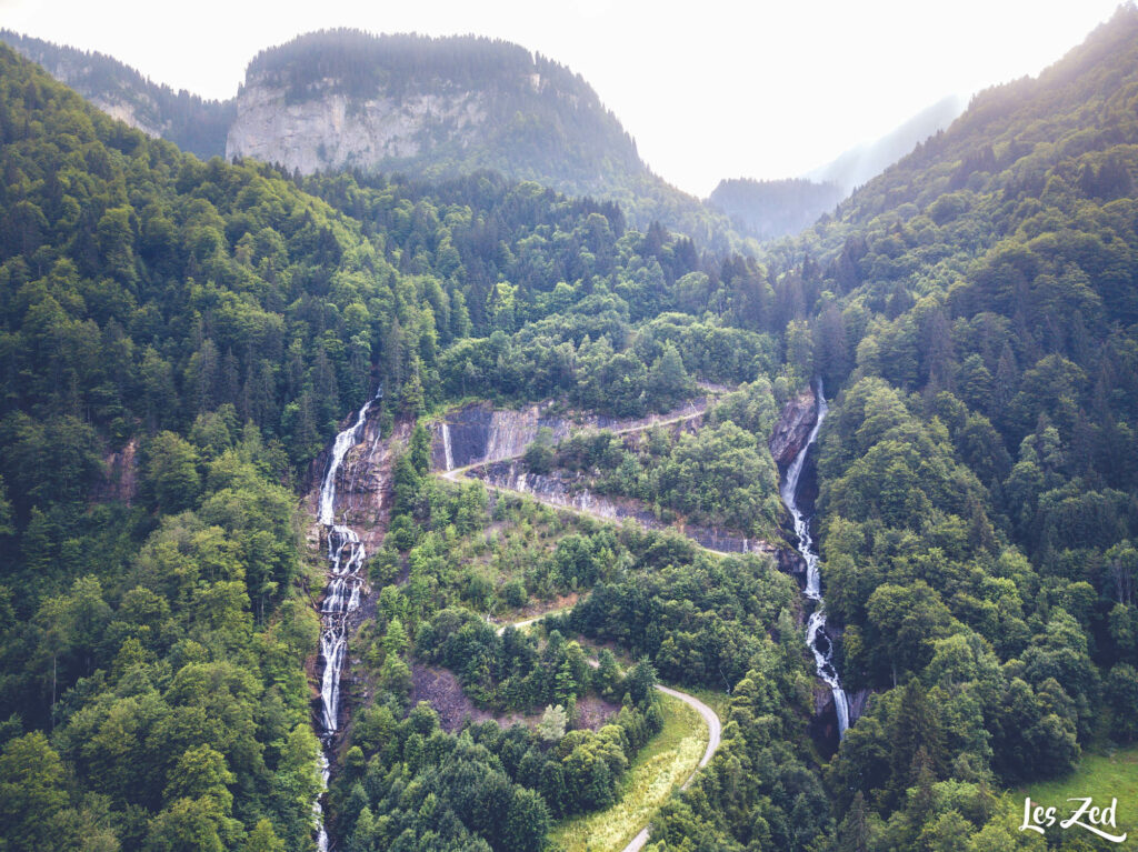 Vue sur les deux cascades : Saubaudy et Déchargeux