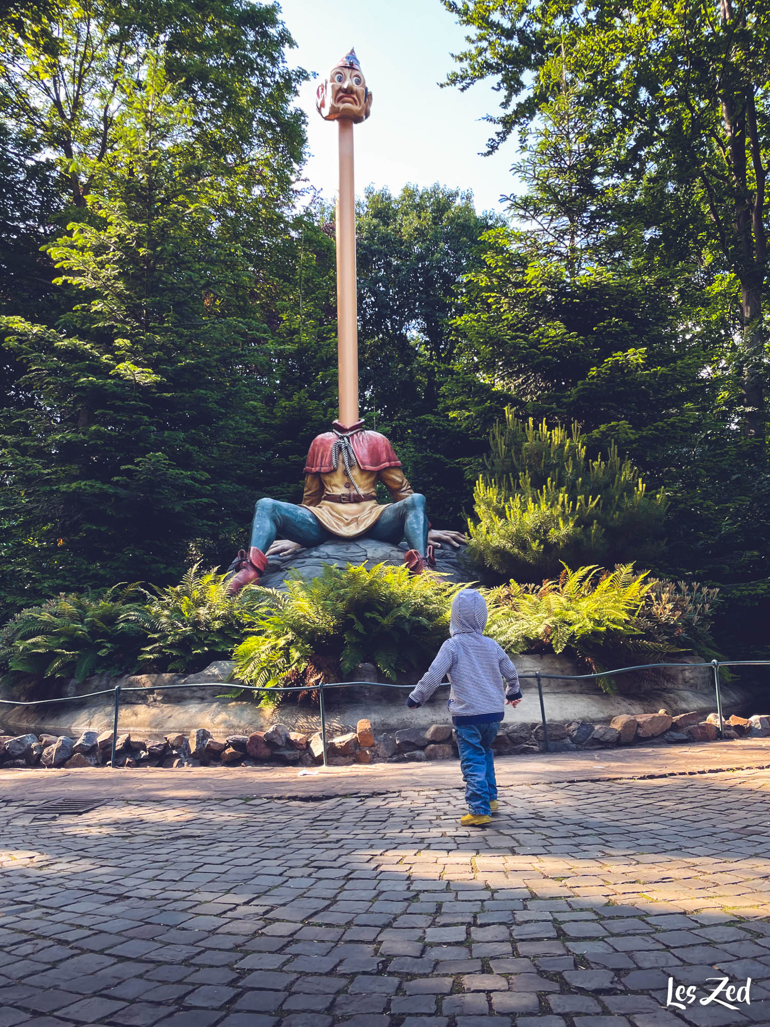 Efteling Bois des Contes avec un enfant