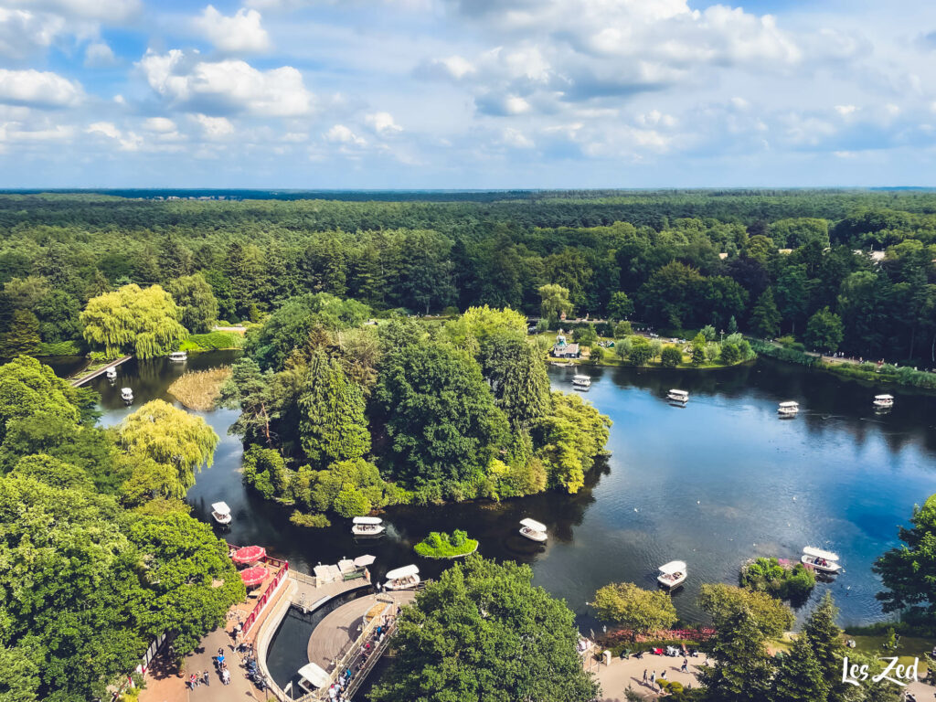 Vue sur le parc Efteling aux Pays-Bas