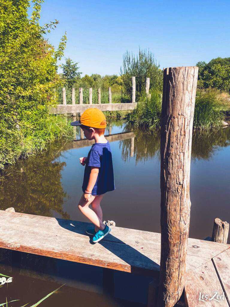 Traverser les ponts sur pilotis