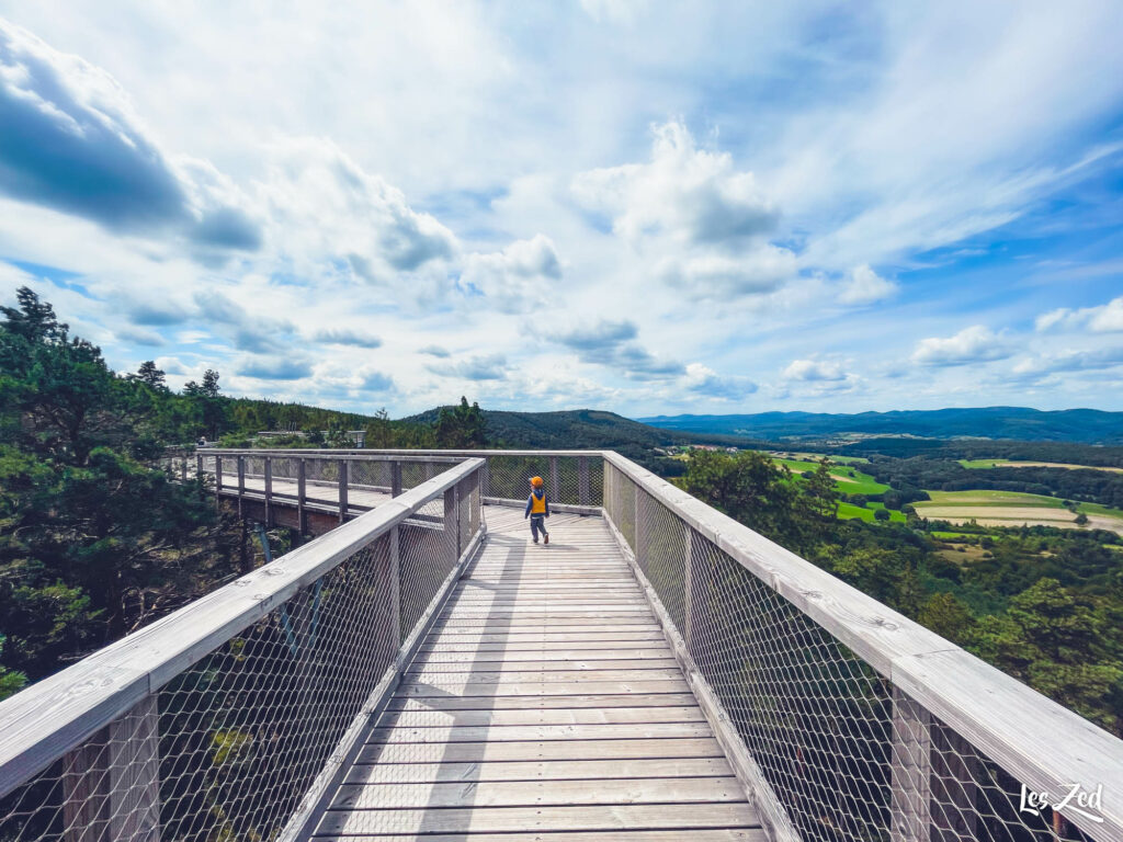 Autour de Strasbourg Chemin des Cimes Alsace enfant panorama