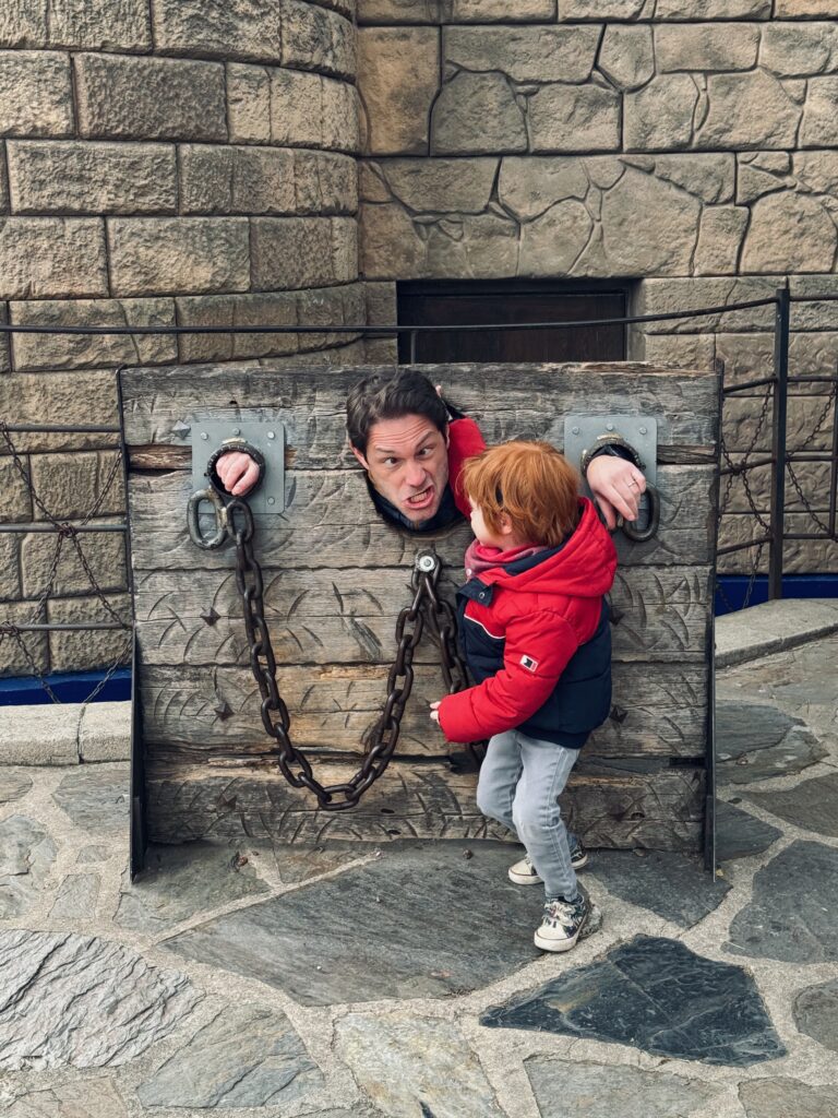 Tibidabo journee en famille au parc - Castell del Contes