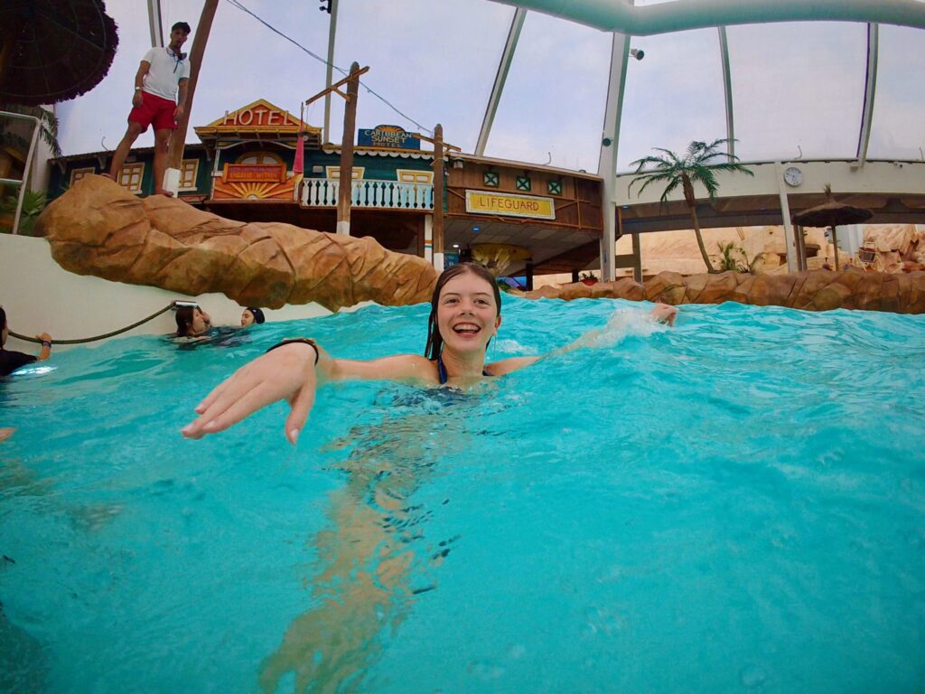 Aqualibi Belgium piscine à vagues