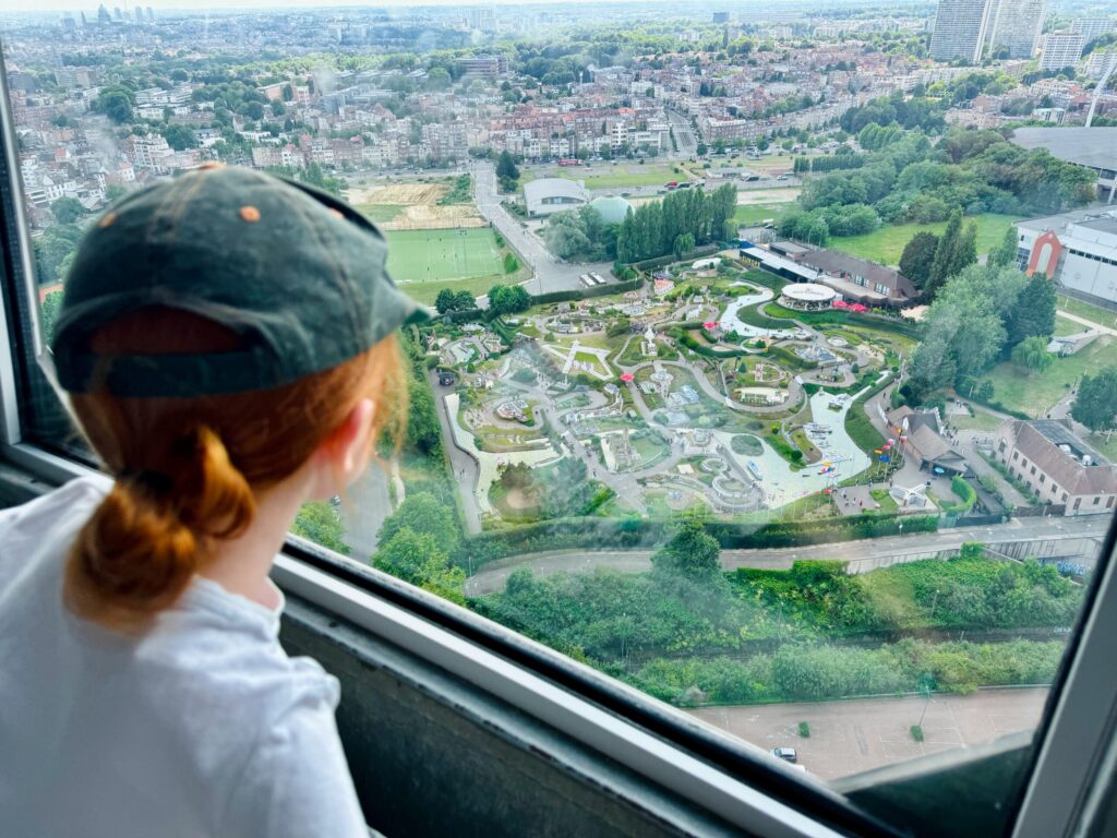 Bruxelles Atomium vue panoramique sur Mini Europe