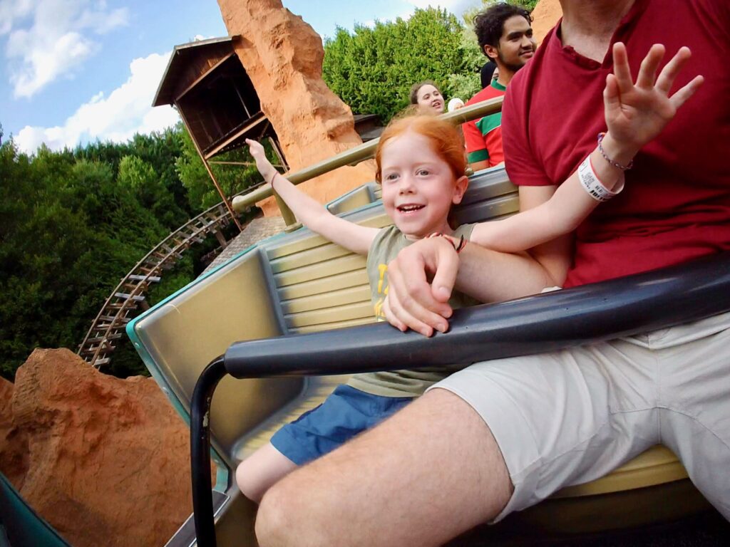 Walibi Belgium enfant Calamity Mine