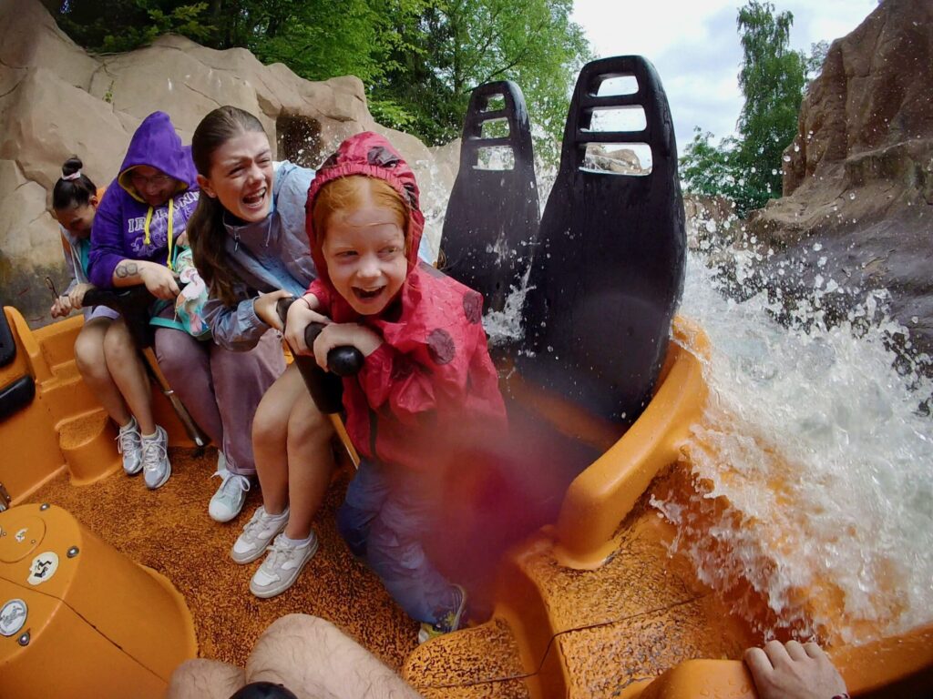 Radja River enfants